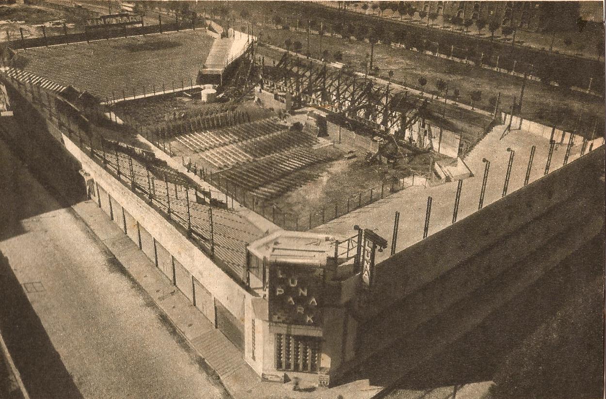 Luna Park en plena construcción. Foto: Historia del Luna Park